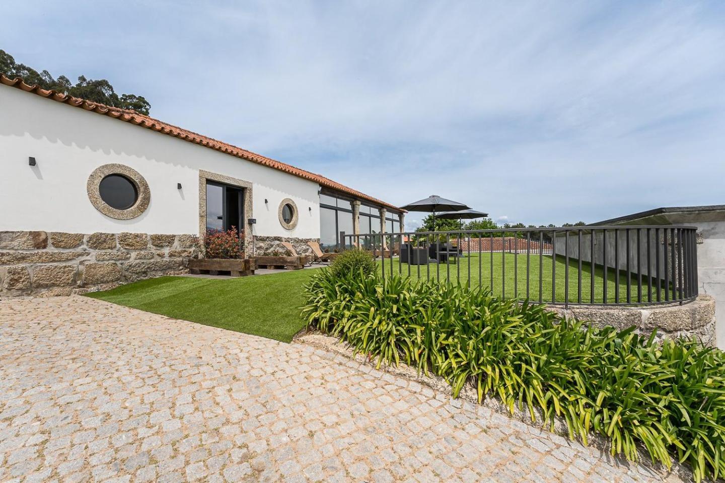 Готель Guestready - Casas De Fralaes 1 Барселуш Екстер'єр фото
